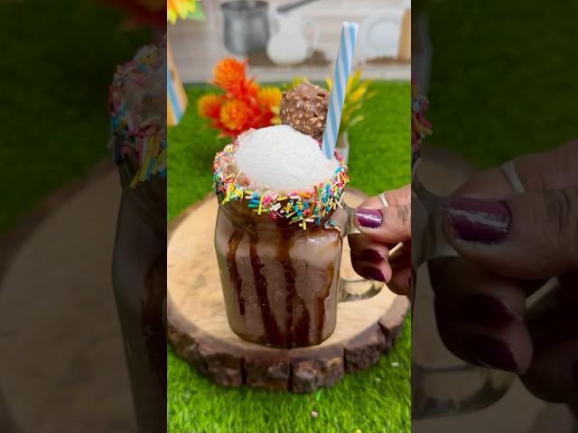 Ferrero Rocher shake ️️ #shorts #ferrerorocher #cooking #kalpanaskitchen #viral