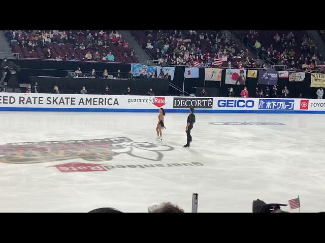 Jessica Calalang and Brian Johnson. Skate America 2021