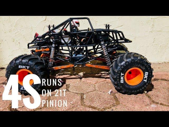 Modified SMT10 MaxD RC Monster Truck on 4S