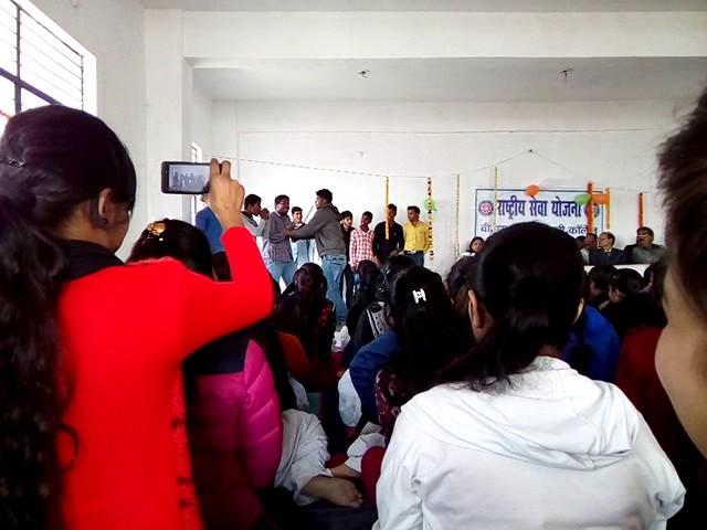 Pollution Video (Aditya Khare)