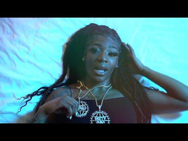 Queen Ka$h - Sneaky Link (Music Video) #4k