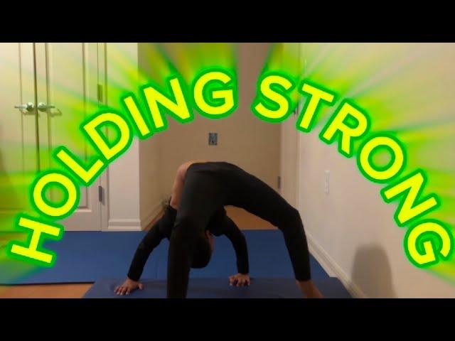 Gymnastics Backbend Challenge: How long can Tabahri hold on?