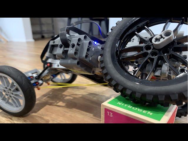 LEGO Technic Trophy Truck Indoor Testing - Look at the Articulation!