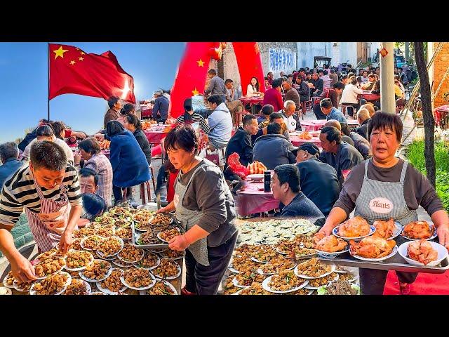 Chinese rural wedding banquet production site, 12 dishes and 8 soups for 230 yuan