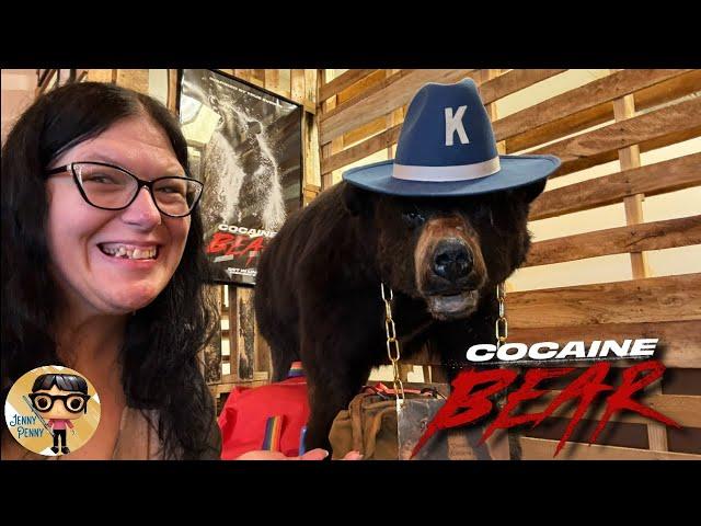 I Met Cocaine Bear at the Kentucky Fun Mall!!