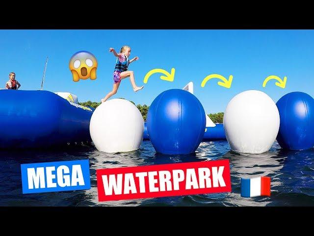 LOL in een MEGA XXL WATERPARK in FRANKRIJK!! [Reuze Glijbanen, Stormbaan en Meer!]DeZoeteZusjes