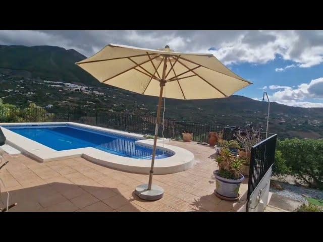 Buying a holiday home in Andalucia: Villa Facile at Alcaucin, EXCLUSIVE at 325,000€