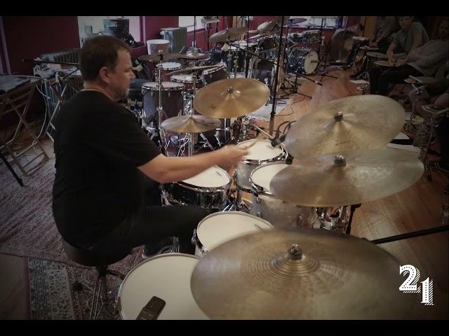 Keith Carlock Drum Solo at 21 Drums 2018