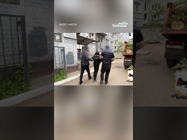 Жительницу Иркутска, критиковавшую и желавшую смерти участникам войны в Украине, привезли в СК