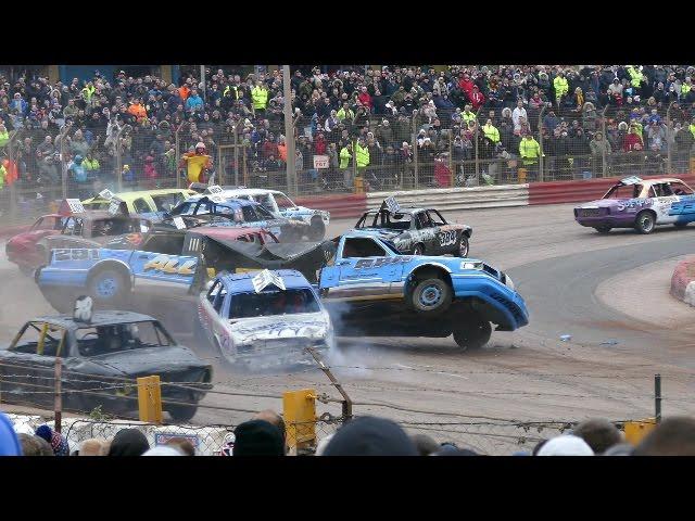 Banger Racing Arena Essex Firecracker XXV Plus Reliant Robin Bangers 6/11/2016