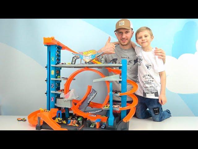 МЕГАГАРАЖ с Акулой и новые Машинки ХОТ ВИЛС - Даник и Папа играют в Hot Wheels City MEGA GARAGE