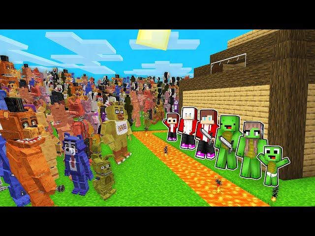 Mikey & JJ Family Security House vs 1000 FNAF in Minecraft - Maizen Challenge