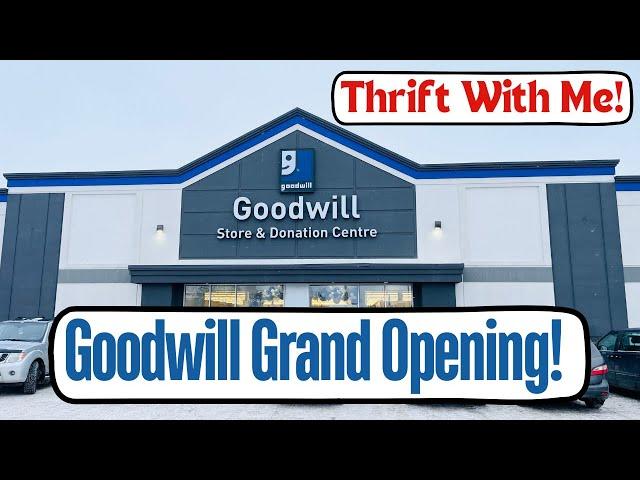 THE MOST INSANE THRIFT TRIP!! Goodwill Grand Opening | Thrift With Me for Vintage Home Decor