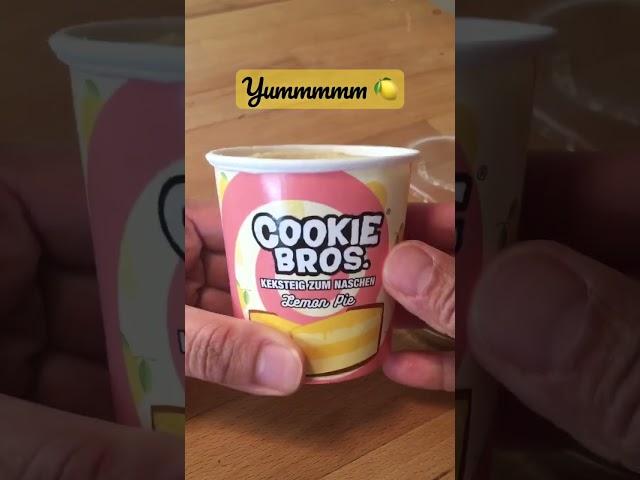 #yummy #shorts #satisfying cookie bros. #viral lemon pie #asmrfood  #americanfood 