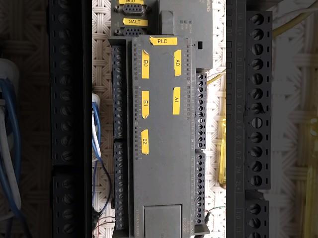 Siemens Simatic s7_ 200 PLC, CPU 226.