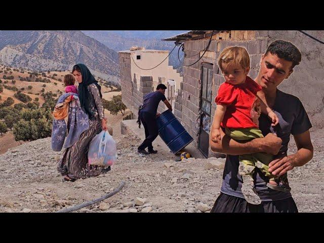 Leaving home and starting a journey to nowhere  / Documentary on the life of a nomadic family