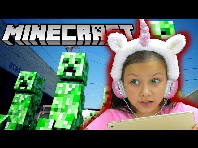 СПАСАЕМ КОТЯТ в Minecraft Строю 400 ЭТАЖНЫЙ Дом летсплей VIki Show