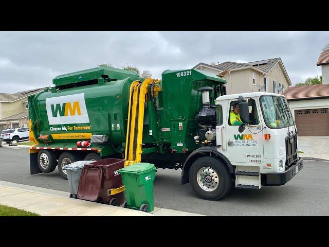 Fast Revving Brand New Waste Management Autocar ACX Amrep ASL Garbage Truck