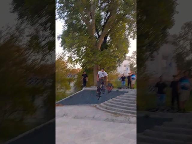 BMX jam 360 DOWN THE STAIRS #rome #bmx #bike #tricks #fyp #fun #jam #360 #mtb #freestyle #rider