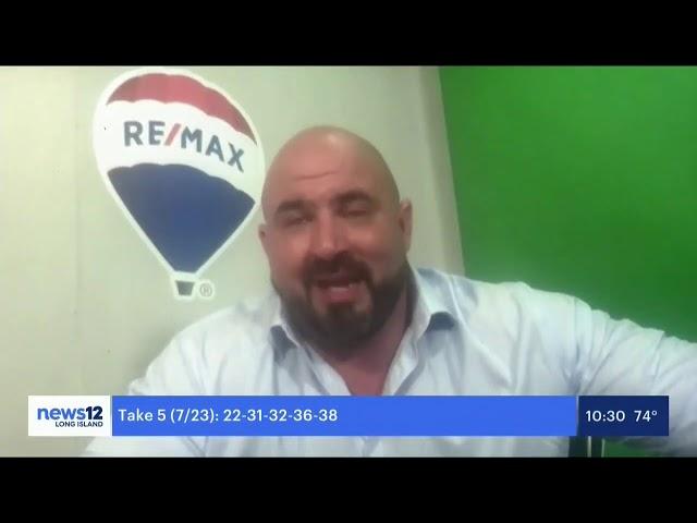 Peter Grosso of RE/MAX Integrity Leaders Interviewed by News 12 Long Island on Housing Market