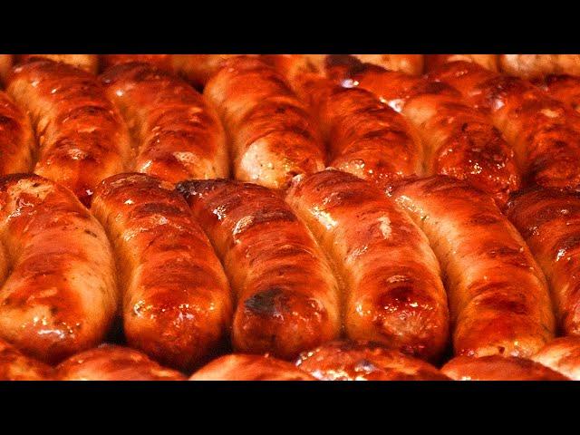 Handmade Grilled Sausages | German Street Food at the most famous Christmas Market