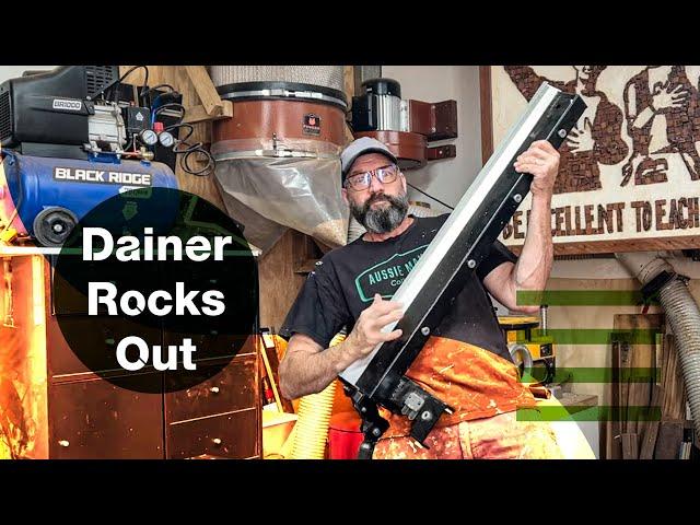 Dainer Rocks Out!