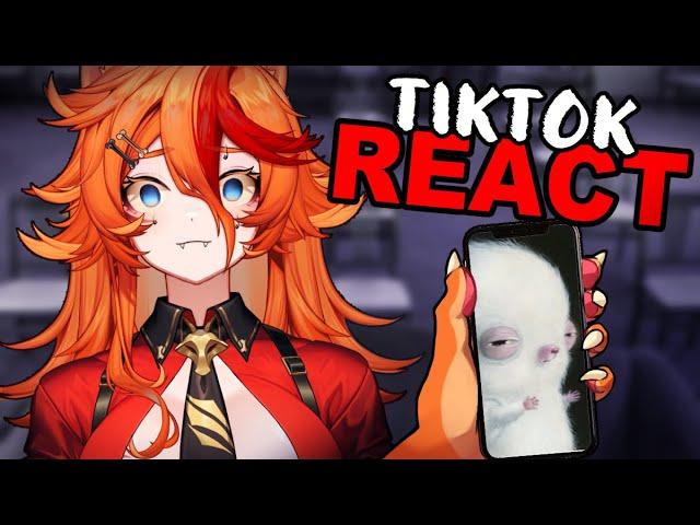 Vtuber Reacts to Tiktoks to Watch at a Funeral