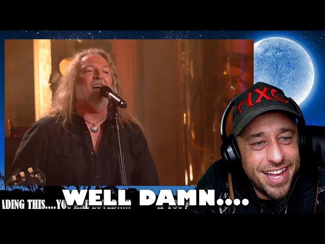 The Kentucky Headhunters LIVE “Dumas Walker” | Jukebox | Huckabee Reaction!