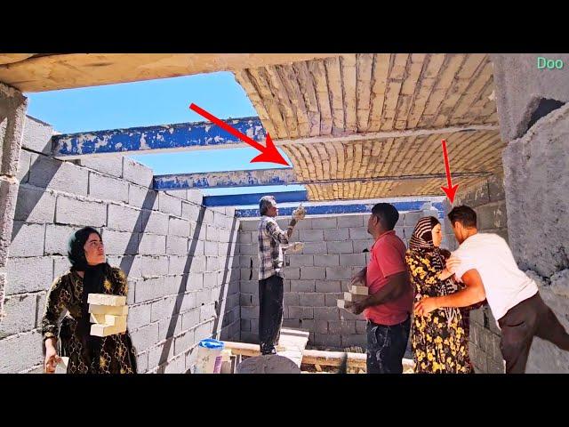  Doo family's efforts for prosperity by creating a roof for the house