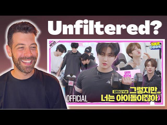 Stray Kids at Dwaekki Gym | Communication Skills Analysis (SKZ Code)