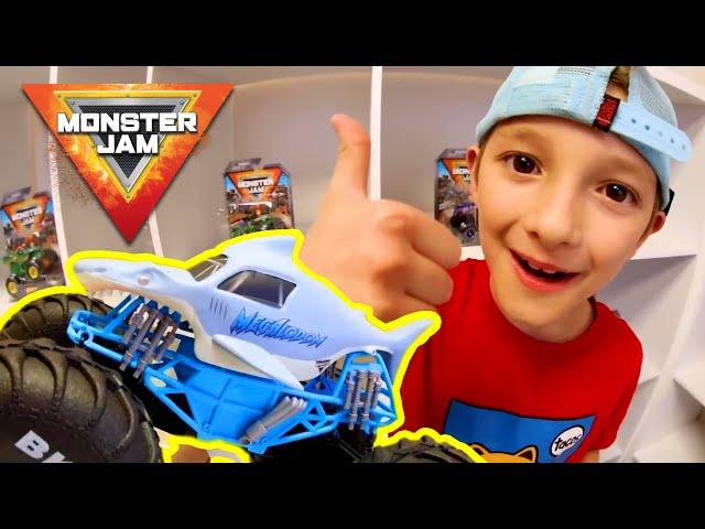 MEGA RC Truck Stunts with Turbo Toy Time!  Monster Jam Megalodon RC