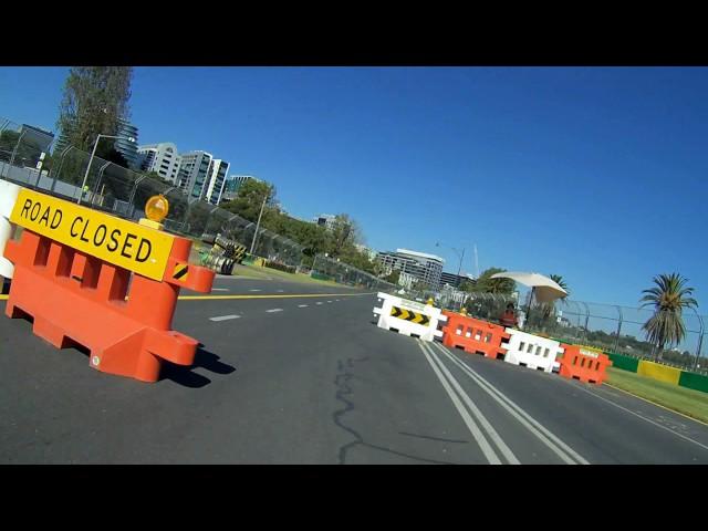 Ray@Melbn #4: Bike ride at Melbourne formula 1 circuit, 1 week before GP