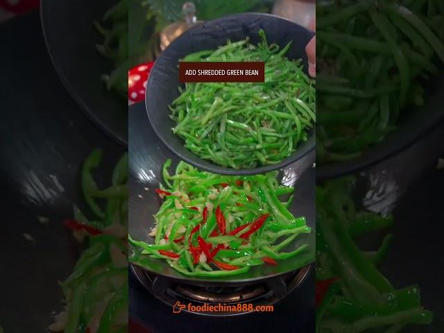 EASY STIR-FRIED GREEN BEAN WITH CHILI PEPPER RECIPE #recipe #cooking #chinesefood #greenbean #chili