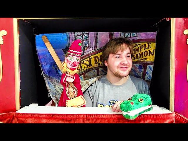 Trying my hand (quite literally) at operating a Mr Punch puppet in Brighton! (From 2024!)