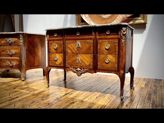 18th Century French Antiques / Period Furniture: Commodes or Chests of Drawers