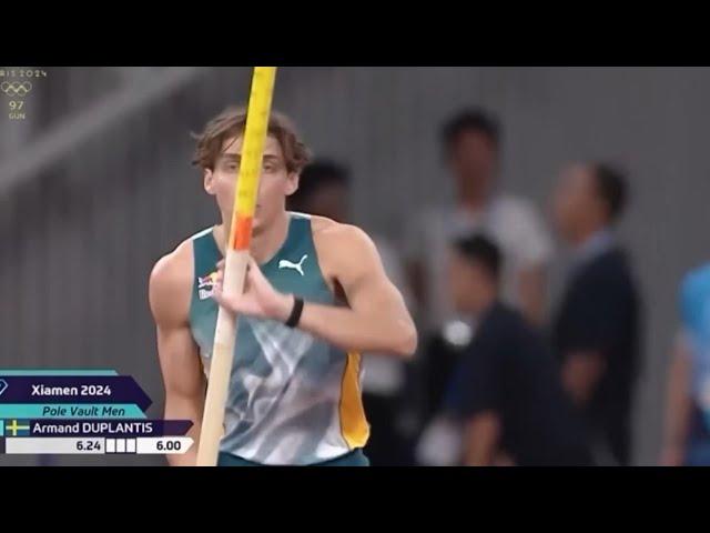 Mondo Duplantis Breaks The Pole Vault World Record!   6 24 Meters