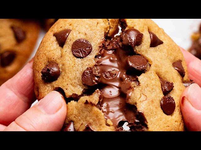 Nutella Stuffed Cookies