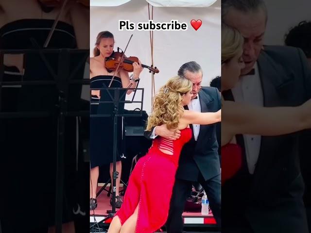 Beautiful violin  play and #dance  #violinplayer #dance #coupledance #lovelydance #duodance