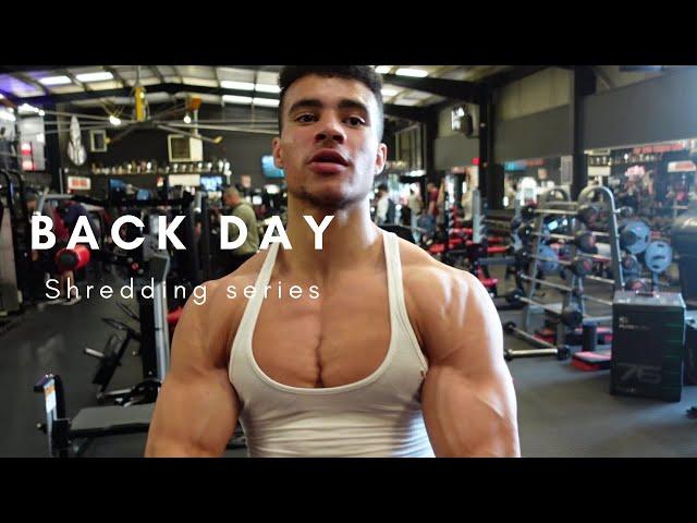 Fat back pump at ripped gym