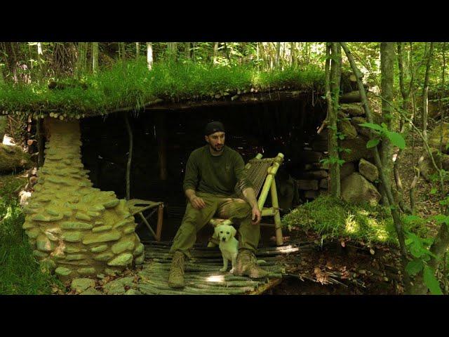 Camp Bushcraft alone. From start to finish