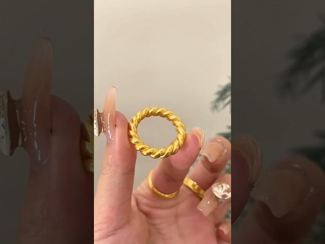 GoldEdge: Two-strand twisted ring #goldaccessories #goldbraclets