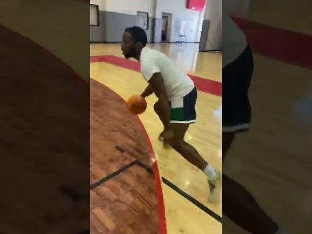 Damian midrange JUMPER is AUTOMATIC #shorts