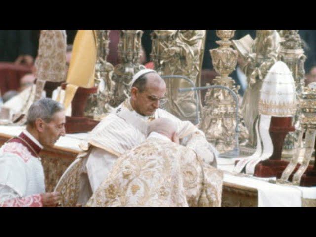 Some Liturgical Details of Solemn Papal Tridentine Mass