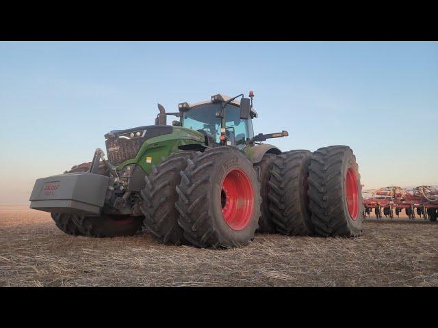 Mike takes the Fendt 1050!