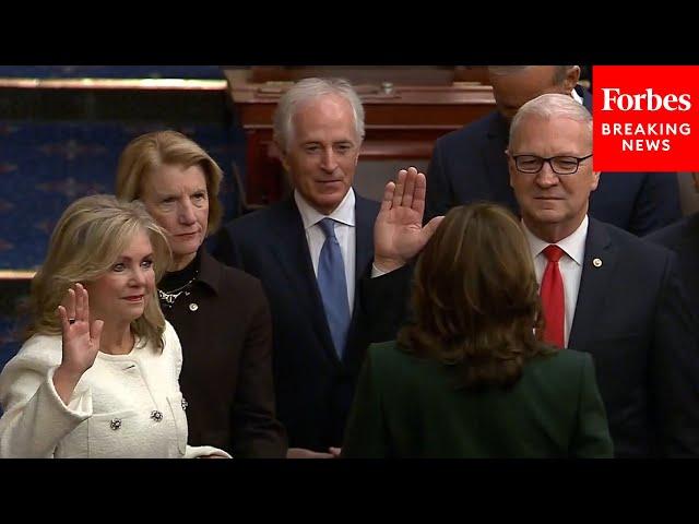 BREAKING NEWS: Kamala Harris Swears In Senators To 119th Congress