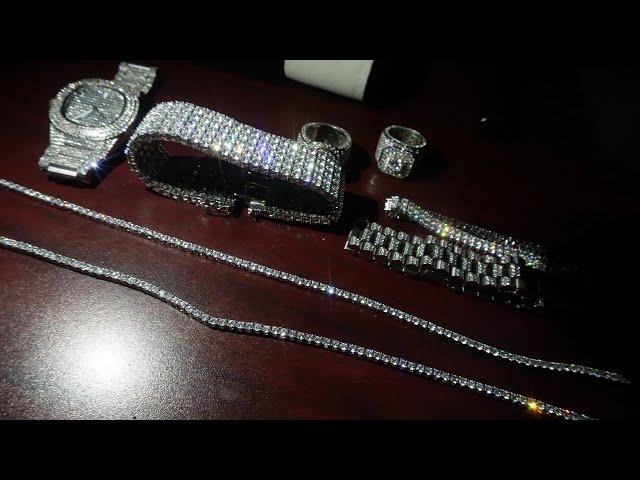 Are Rappers Spending Too Much On Their Jewelry?