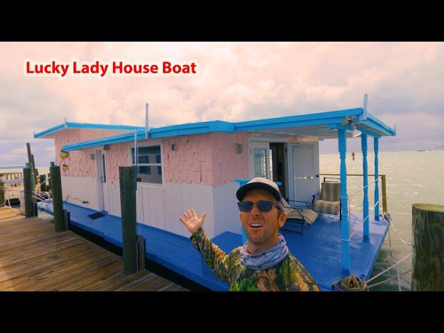 Tour of the Lucky Lady Houseboat at Bud n' Mary's Marina