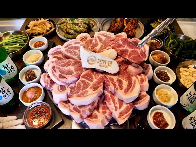 Amazing Korean food Seoul pork belly (Samgyeopsal) Korean street food