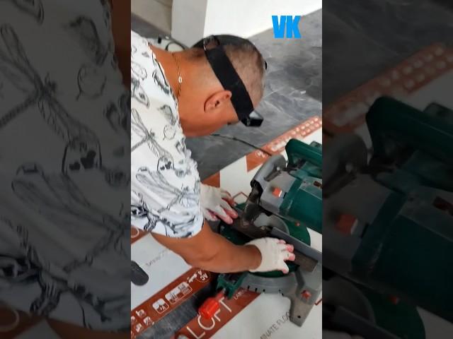как правильно монтировать плинтус ПВХ #Виталий #кремень #плинтус #ремонт #стройка