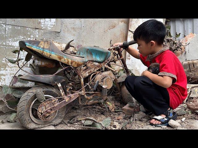 Restoring  Abandoned Motorbike Into a Mini Ducati for my son